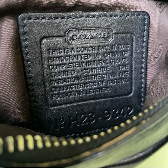 Vintage black/silver Coach leather shoulder bag - Picture 6 of 14